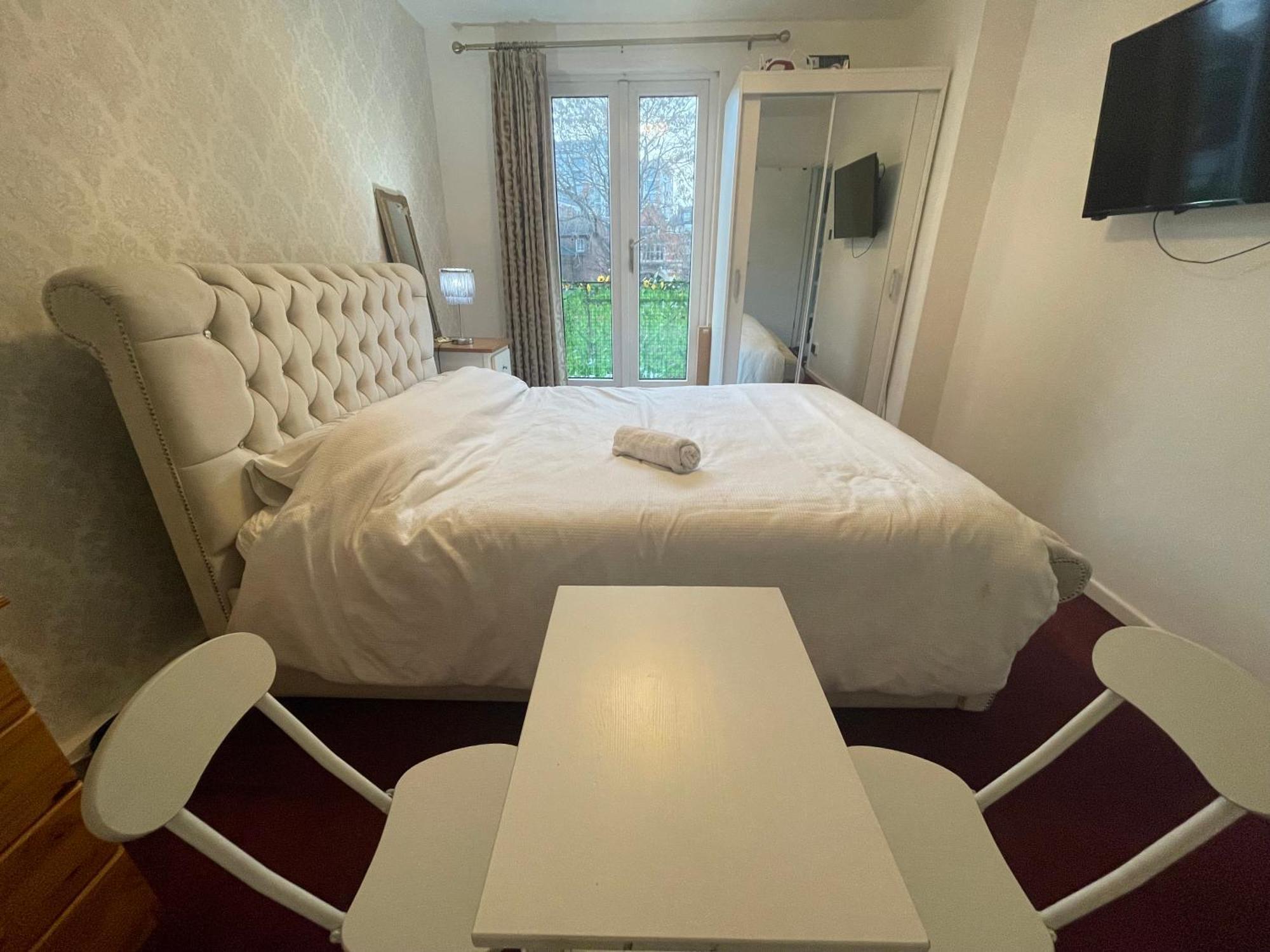 Room With Kitchen In Central London Eksteriør billede